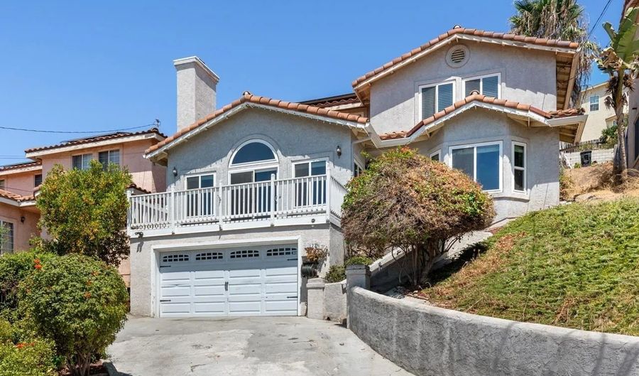 1229 La Mesa, Spring Valley, CA 91977 - 4 Beds, 3 Bath