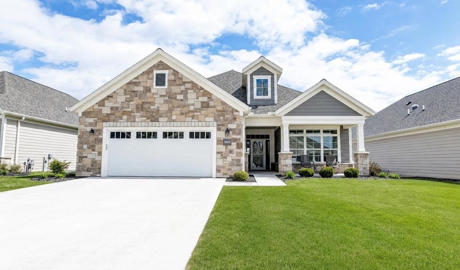 5668 N KESTREL Cir, Appleton, WI 54913 - 3 Beds, 2 Bath