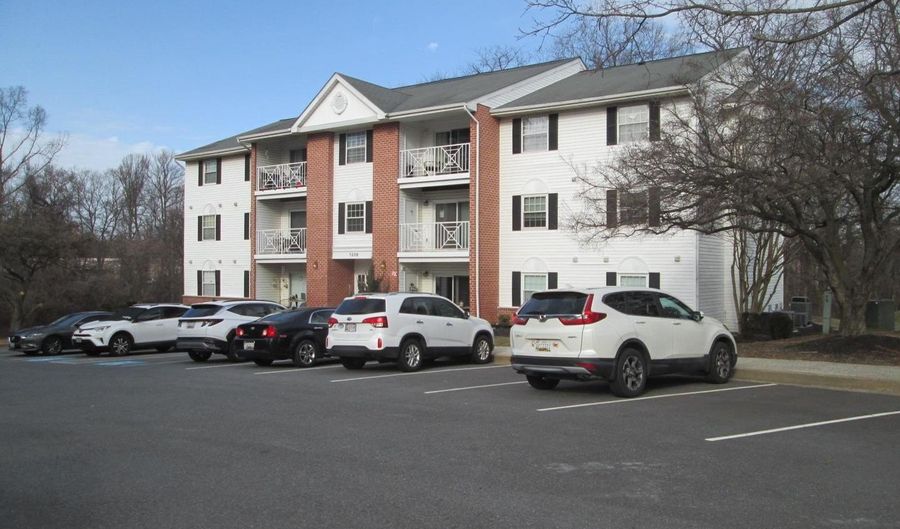 1206 BRAMBLE WOOD #204, Belcamp, MD 21017 - 2 Beds, 1 Bath