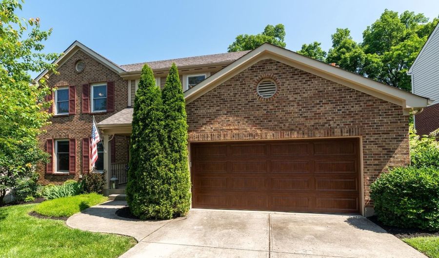 8032 Lancelot Dr, Anderson Twp., OH 45244 - 4 Beds, 3 Bath
