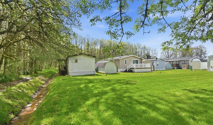 305 NE FAIRGROUND Ave, Battle Ground, WA 98604 - 2 Beds, 2 Bath