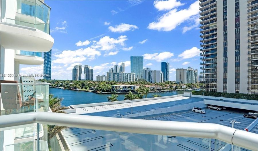 19707 Turnberry Way 7D, Aventura, FL 33180 - 2 Beds, 2 Bath