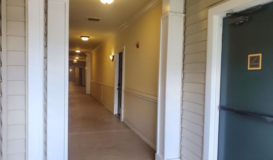 4850 EISENHOWER Ave 202, Alexandria, VA 22304 - 2 Beds, 2 Bath