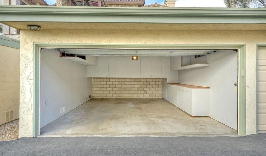 3438 Carlsbad Blvd, Carlsbad, CA 92008 - 2 Beds, 2 Bath