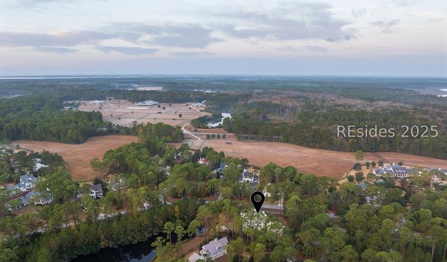 19 Sunfire Dr, Bluffton, SC 29910 - 3 Beds, 3 Bath