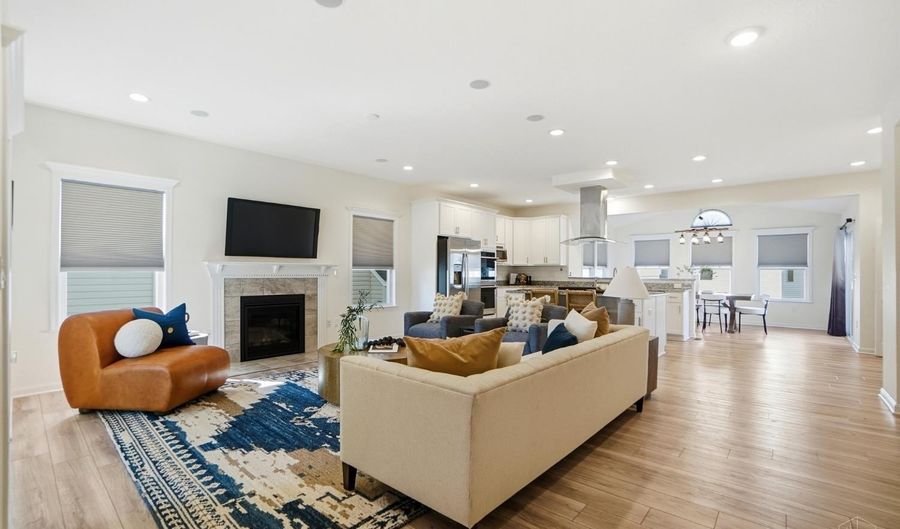 663 Sandker Ln, Anderson Twp., OH 45255 - 5 Beds, 4 Bath