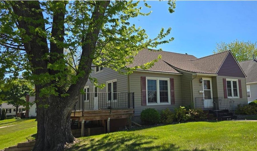 918 Clausen Ave, Albert Lea, MN 56007 - 3 Beds, 1 Bath
