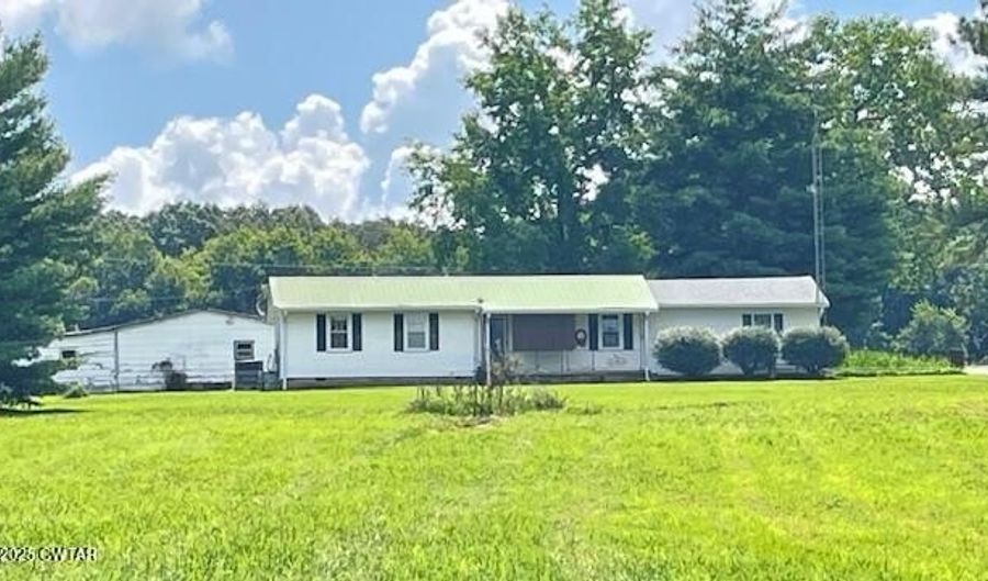 3945 Old Trezevant Rd, Atwood, TN 38220 - 2 Beds, 1 Bath