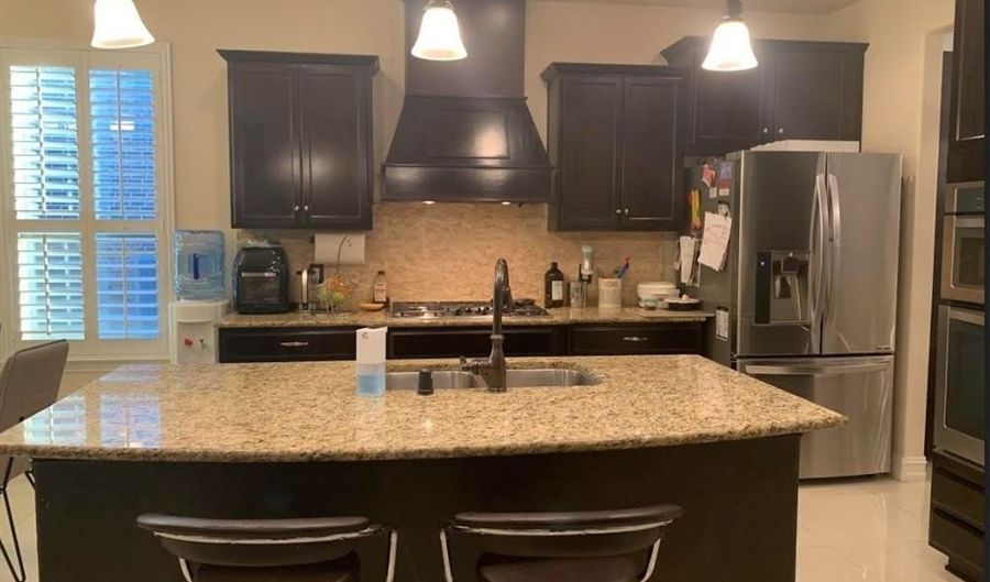 1095 Arches Park Dr, Allen, TX 75013 - 4 Beds, 4 Bath