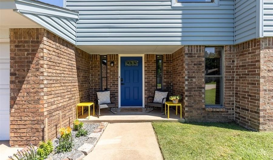 7921 NW 40th St, Bethany, OK 73008 - 3 Beds, 3 Bath