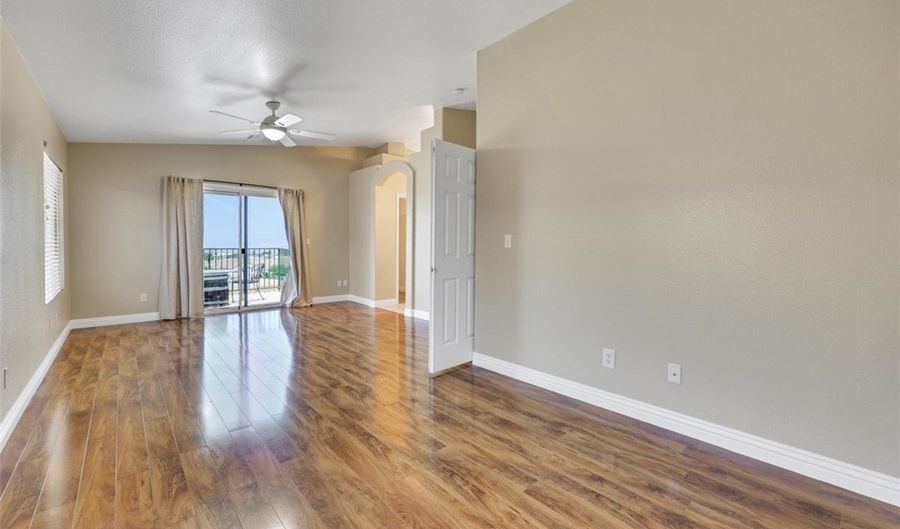 342 YACHT Ave 1, Henderson, NV 89012 - 3 Beds, 3 Bath