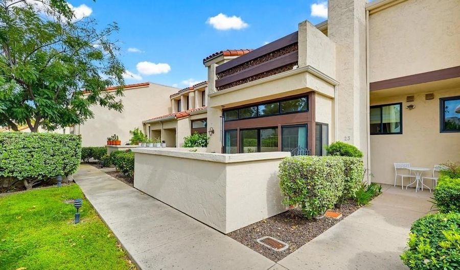 5715 Baltimore Dr 23, La Mesa, CA 91942 - 3 Beds, 3 Bath