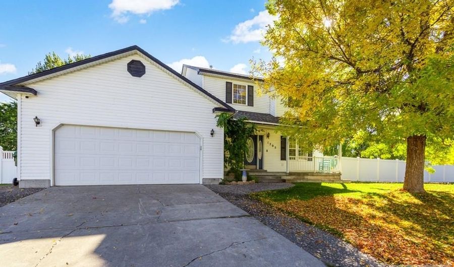 1305 Lyn Dr, Blackfoot, ID 83221 - 5 Beds, 4 Bath