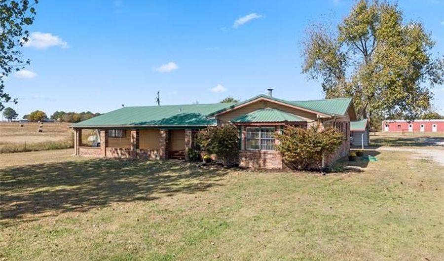 441 Acorn, Ardmore, OK 73401 - 3 Beds, 2 Bath