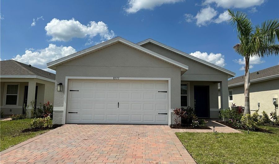 8777 Swell Brooks Ct, North Fort Myers, FL 33917 - 3 Beds, 2 Bath