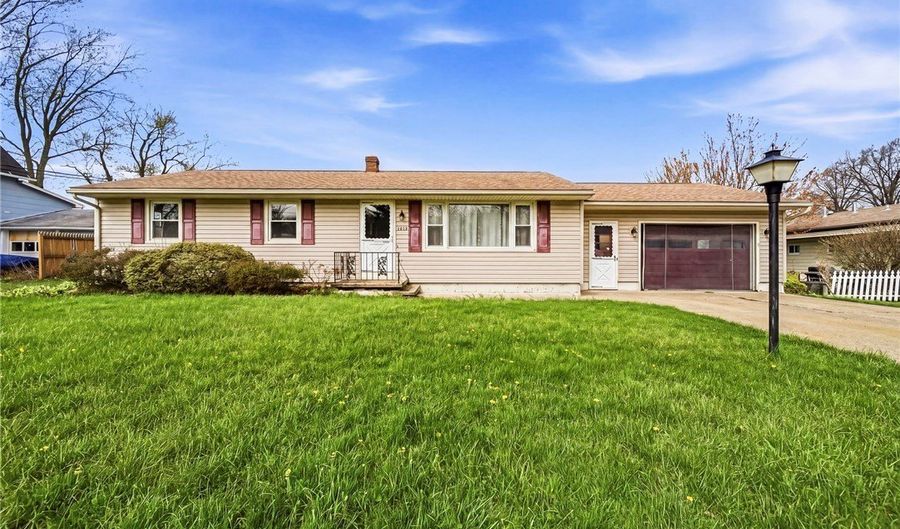 3203 Court St, Ashtabula, OH 44004 - 3 Beds, 2 Bath