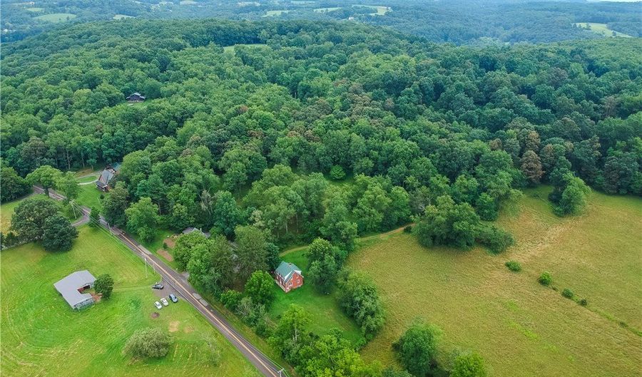 1405 Three Degree Rd, Adams Twp., PA 16059 - 3 Beds, 1 Bath
