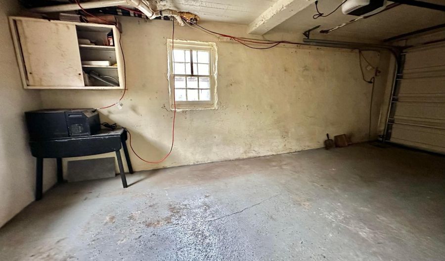 2701 13TH St S, Arlington, VA 22204 - 4 Beds, 3 Bath