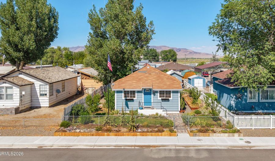 577 N 1st St, Battle Mountain, NV 89820 - 2 Beds, 1 Bath