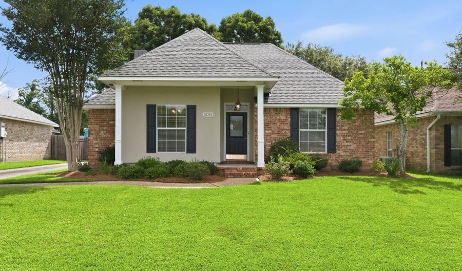 18341 Lake Indigo Dr, Baton Rouge, LA 70817 - 3 Beds, 2 Bath