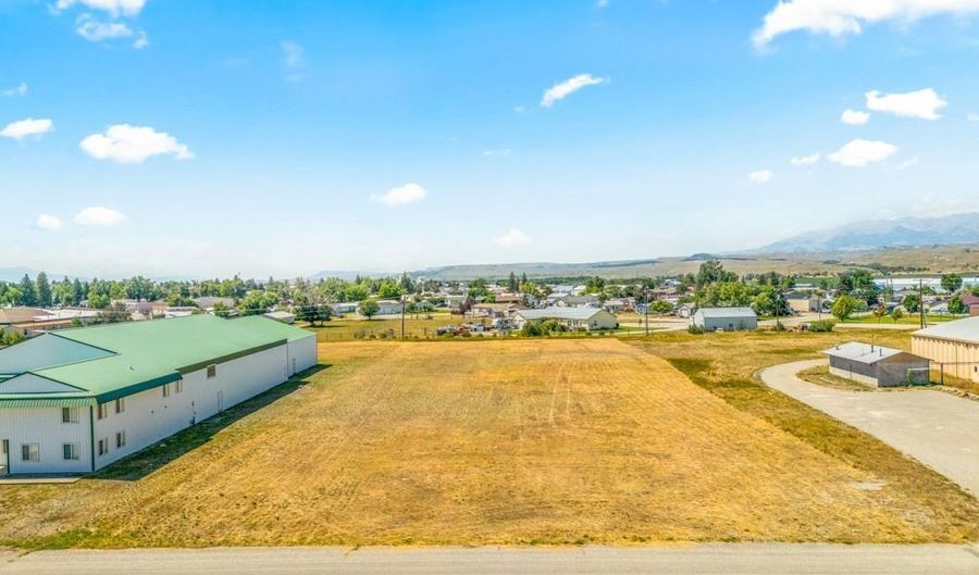 NHN Centennial Dr, Big Timber, MT 59011 - 0 Beds, 0 Bath