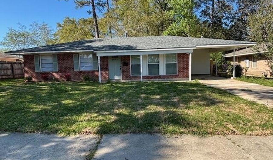 8447 S Parkland Dr, Baton Rouge, LA 70806 - 3 Beds, 2 Bath