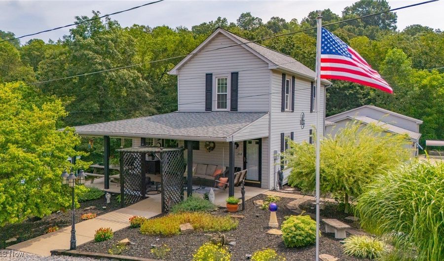 218 High St, Amsterdam, OH 43903 - 4 Beds, 1 Bath