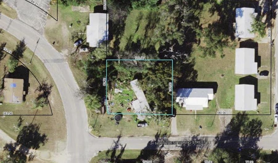 122 NW Central Ave, Bristol, FL 32321 - 0 Beds, 0 Bath