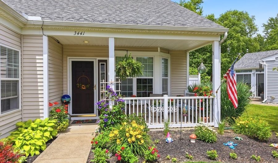 3441 Heron Ct, Aurora, OH 44202 - 2 Beds, 2 Bath