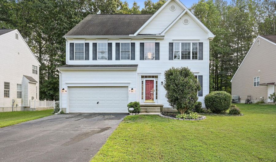 438 LORRAINE Dr, Frederica, DE 19946 - 4 Beds, 5 Bath