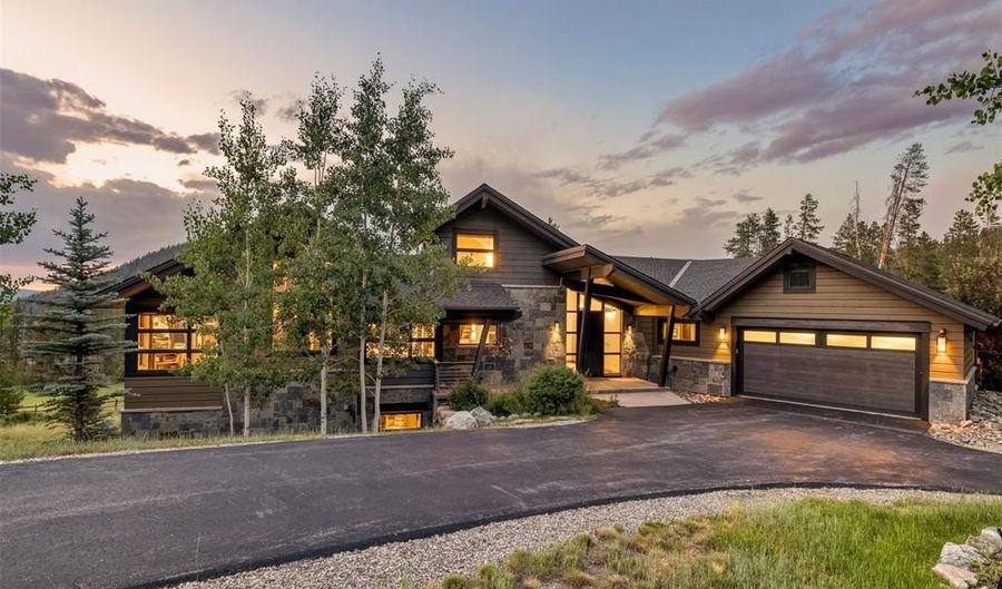 452 HAMILTON Ct, Breckenridge, CO 80424 - 4 Beds, 5 Bath