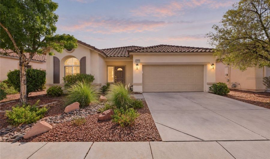 2772 Gallant Hills Dr, Las Vegas, NV 89135 - 3 Beds, 2 Bath