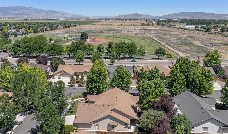 1383 Branden Ln, Gardnerville, NV 89410 - 4 Beds, 3 Bath