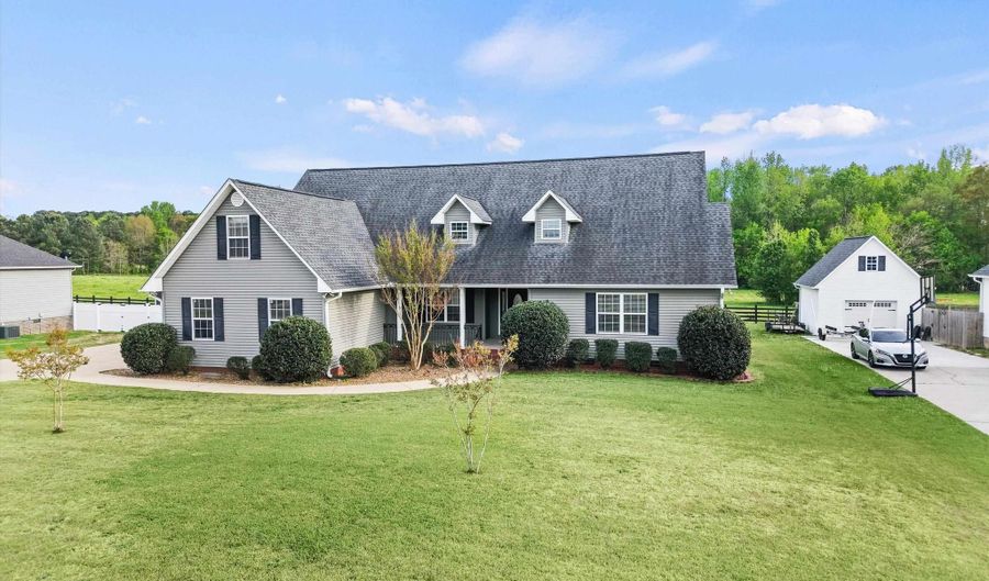 101 Berkshire Ln, Albertville, AL 35950 - 4 Beds, 3 Bath