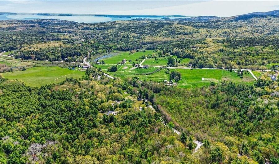571 Crooked Rd, Bar Harbor, ME 04609 - 3 Beds, 2 Bath