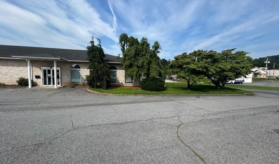 3801 R PERKIOMEN Ave, Reading, PA 19606 - 0 Beds, 0 Bath