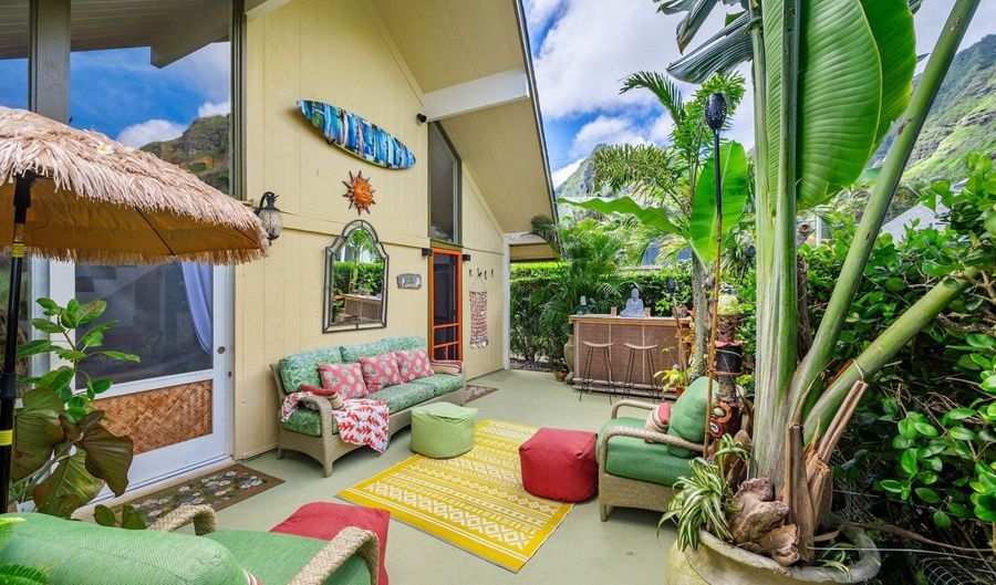 51-529 Kamehameha Hwy 7, Kaaawa, HI 96730 - 2 Beds, 2 Bath
