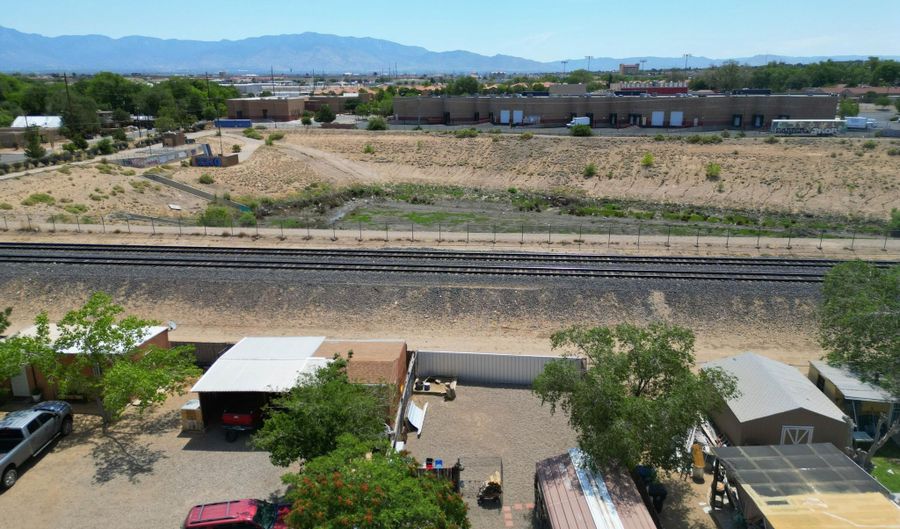 2908 Carlton St NW, Albuquerque, NM 87107 - 2 Beds, 1 Bath