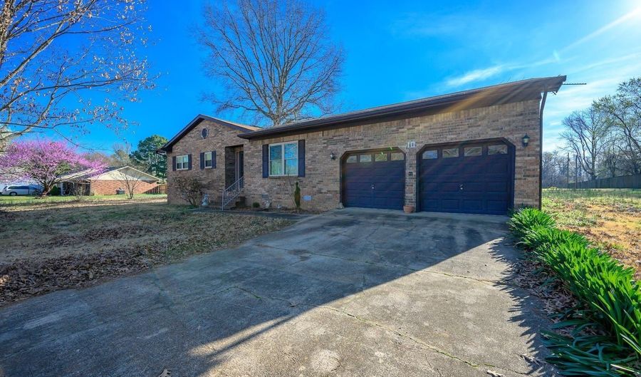 10 Welch Ln, Batesville, AR 72501 - 3 Beds, 2 Bath