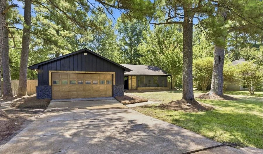 101 Boxwood Pl, Brandon, MS 39047 - 4 Beds, 2 Bath