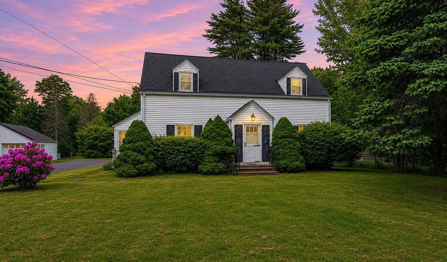 247 Stevens St, Bristol, CT 06010 - 3 Beds, 3 Bath