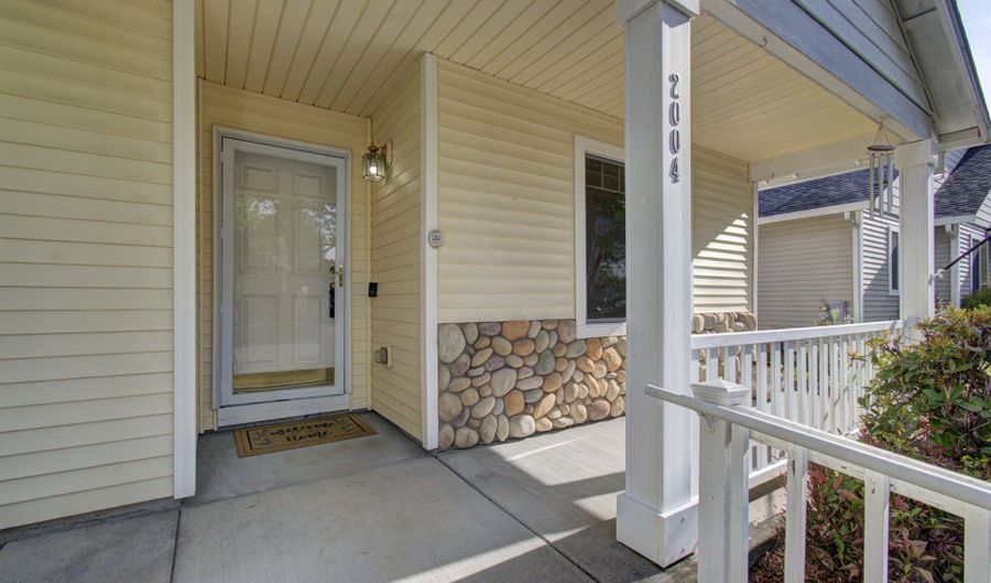 2004 NW 12TH St, Battle Ground, WA 98604 - 3 Beds, 2 Bath