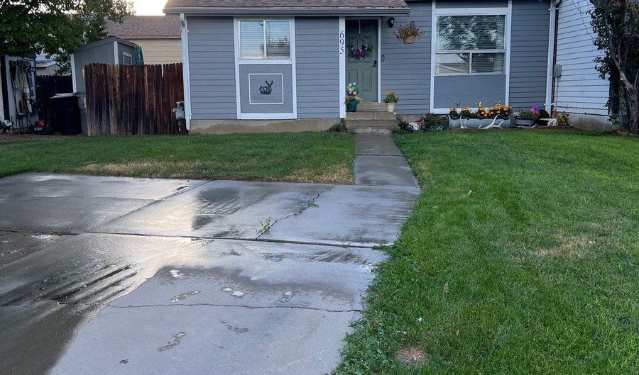 695 N ORANGE, Castle Dale, UT 84513 - 3 Beds, 2 Bath