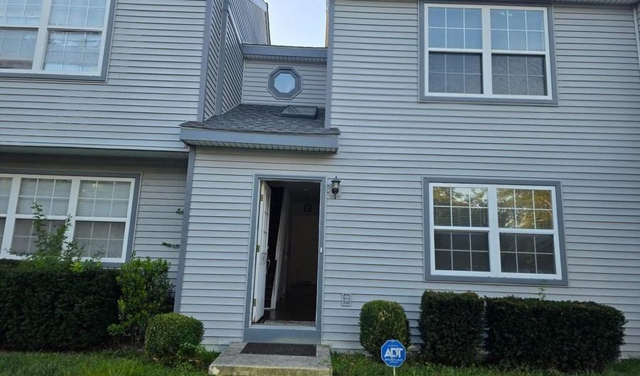 22 OYSTER BAY Rd, Absecon, NJ 08201 - 2 Beds, 3 Bath