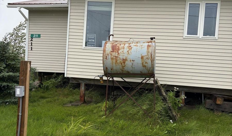 211 Blackberry St, Bethel, AK 99559 - 3 Beds, 2 Bath