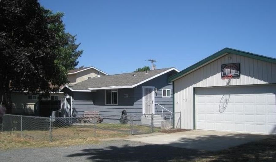 909 S Lundstrom St, Airway Heights, WA 99001 - 2 Beds, 0 Bath