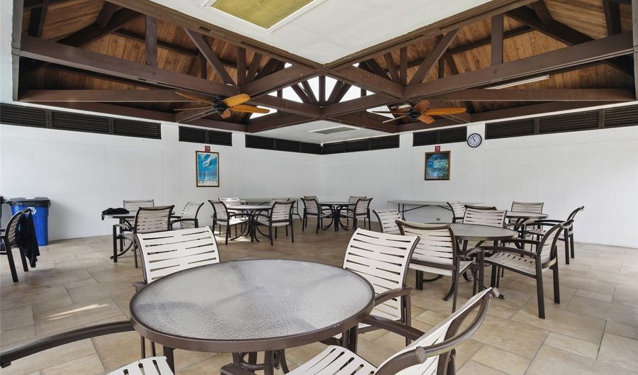 98-500 Koauka Loop 18A, Aiea, HI 96701 - 2 Beds, 1 Bath