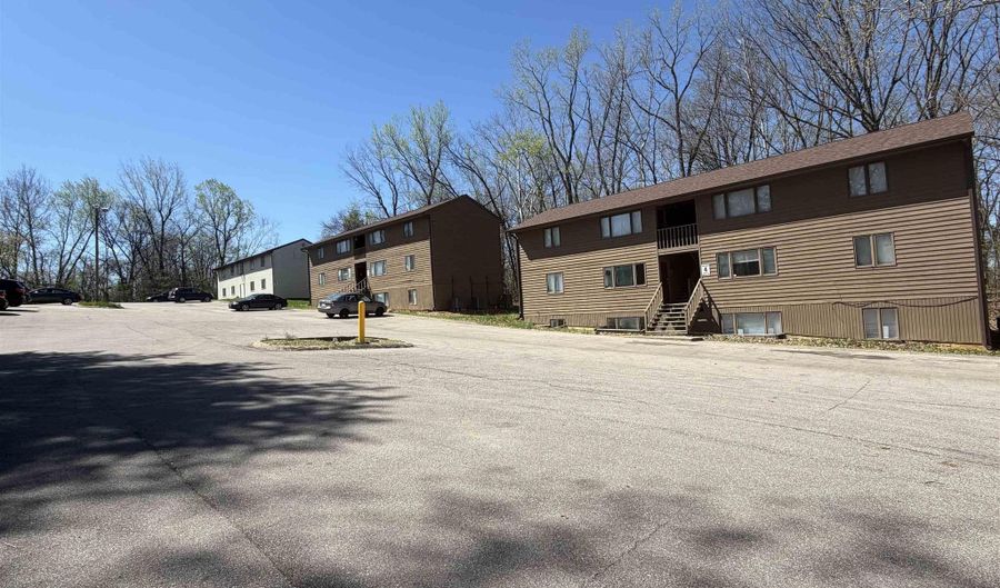 2600 6th St, Bedford, IN 47421 - 88 Beds, 44 Bath
