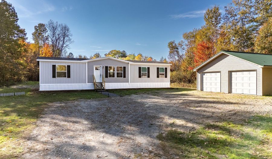 3 Back Rd, Abbot, ME 04406 - 3 Beds, 0 Bath