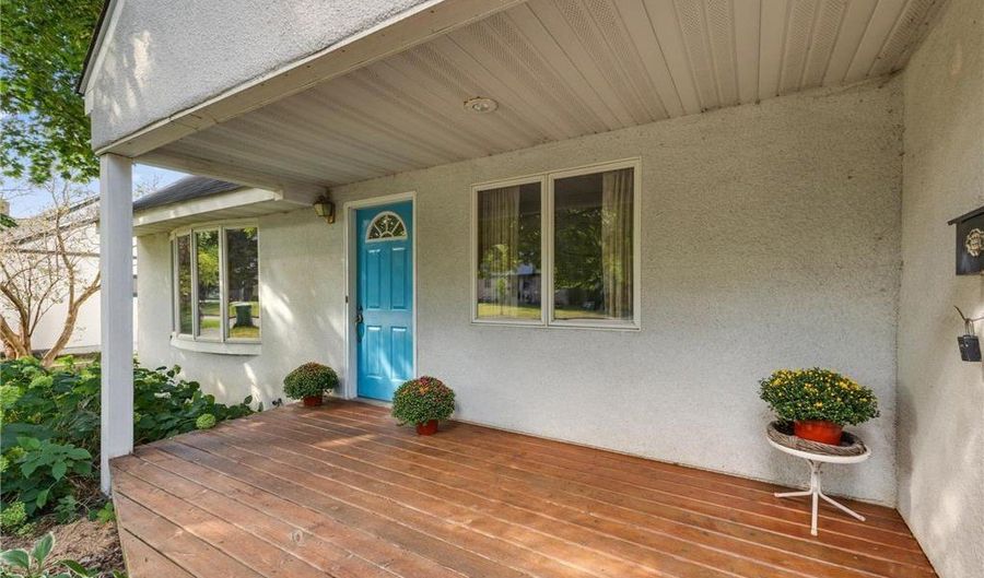 1139 5th Ave, Anoka, MN 55303 - 2 Beds, 2 Bath
